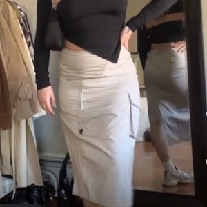 motel cargo skirt 🤍